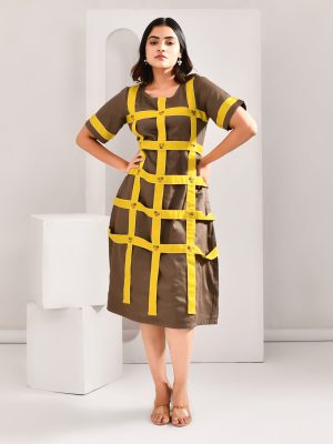 “Golden Muslin biscuit brown blended cotton dress with square-textured pattern