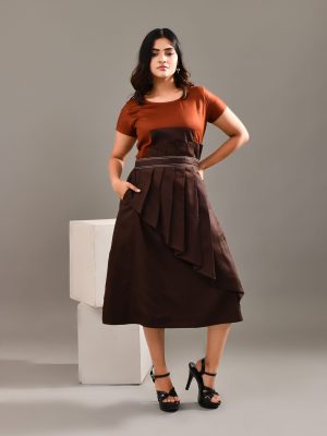 Rust and brown blended cotton midi dress with geometric color blocking and pleated layered detailing – Golden Muslin