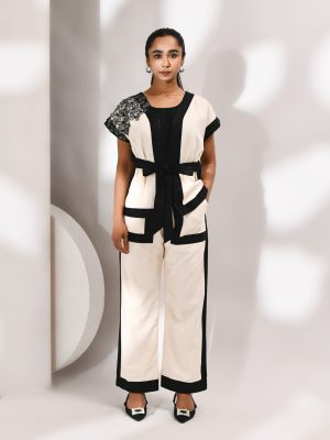 Off-white two-piece cotton co-ord set with embroidered butterfly patch detailing – Golden Muslin