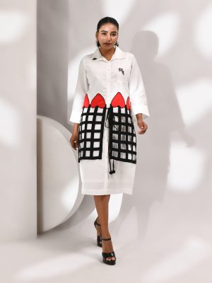 White cotton dress with inverted crimson heart motif and black dori detailing – Golden Muslin